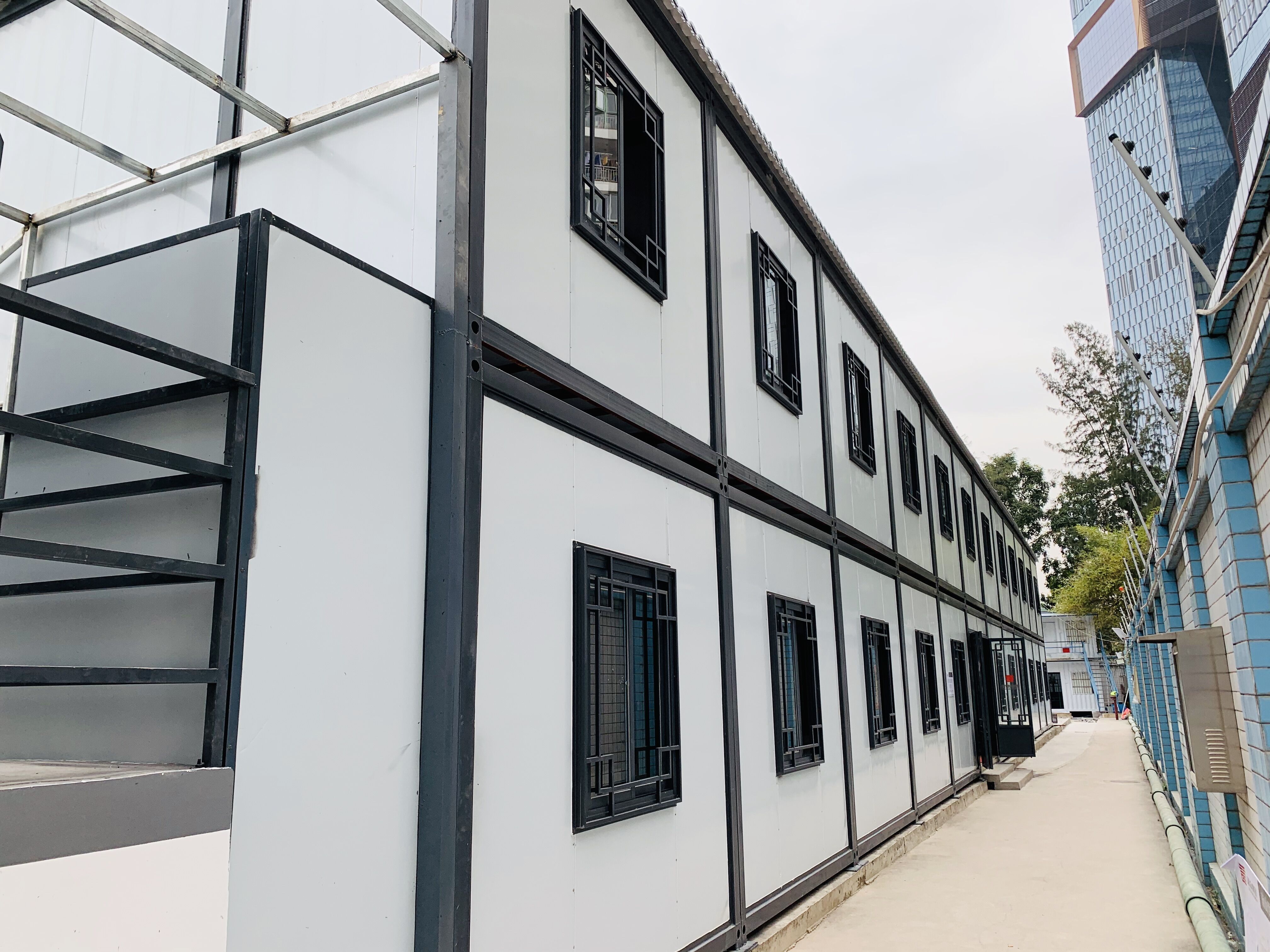 南山項(xiàng)目住人集裝箱房