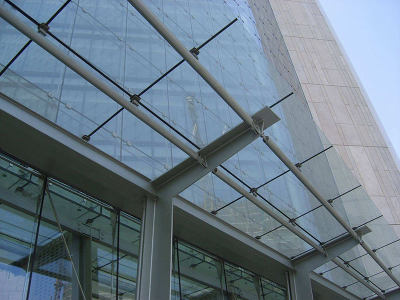 鋼結(jié)構(gòu)雨棚